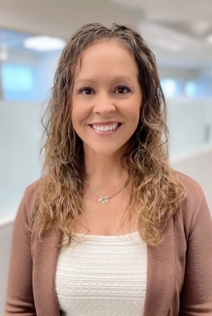 Holton, Christina_Color Large