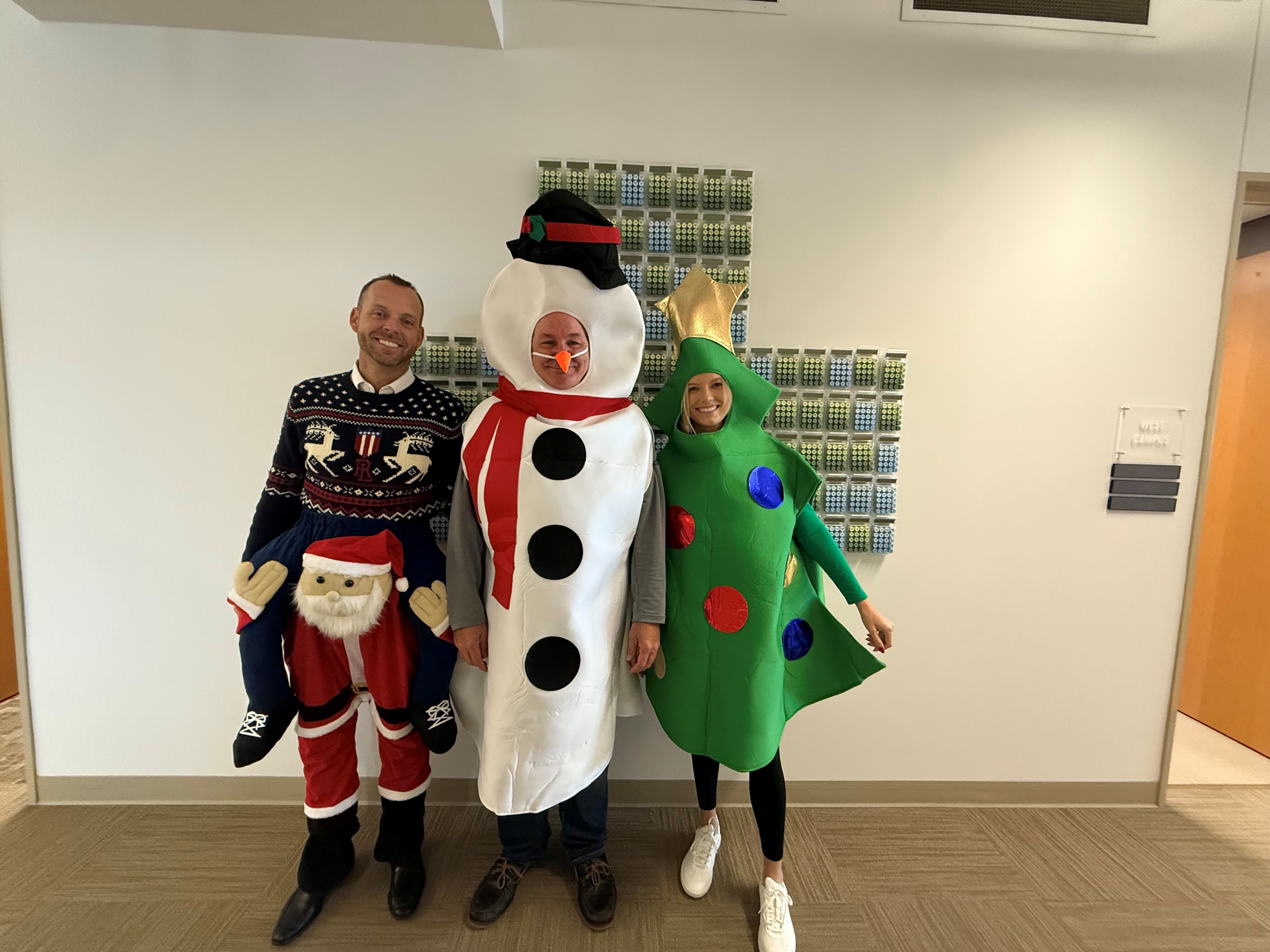 Lutzmas Costumes Foodbank-1