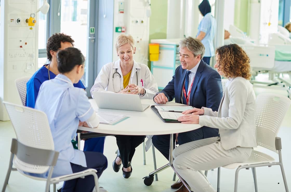 In-House vs Outsourced Controller for Medical Practices