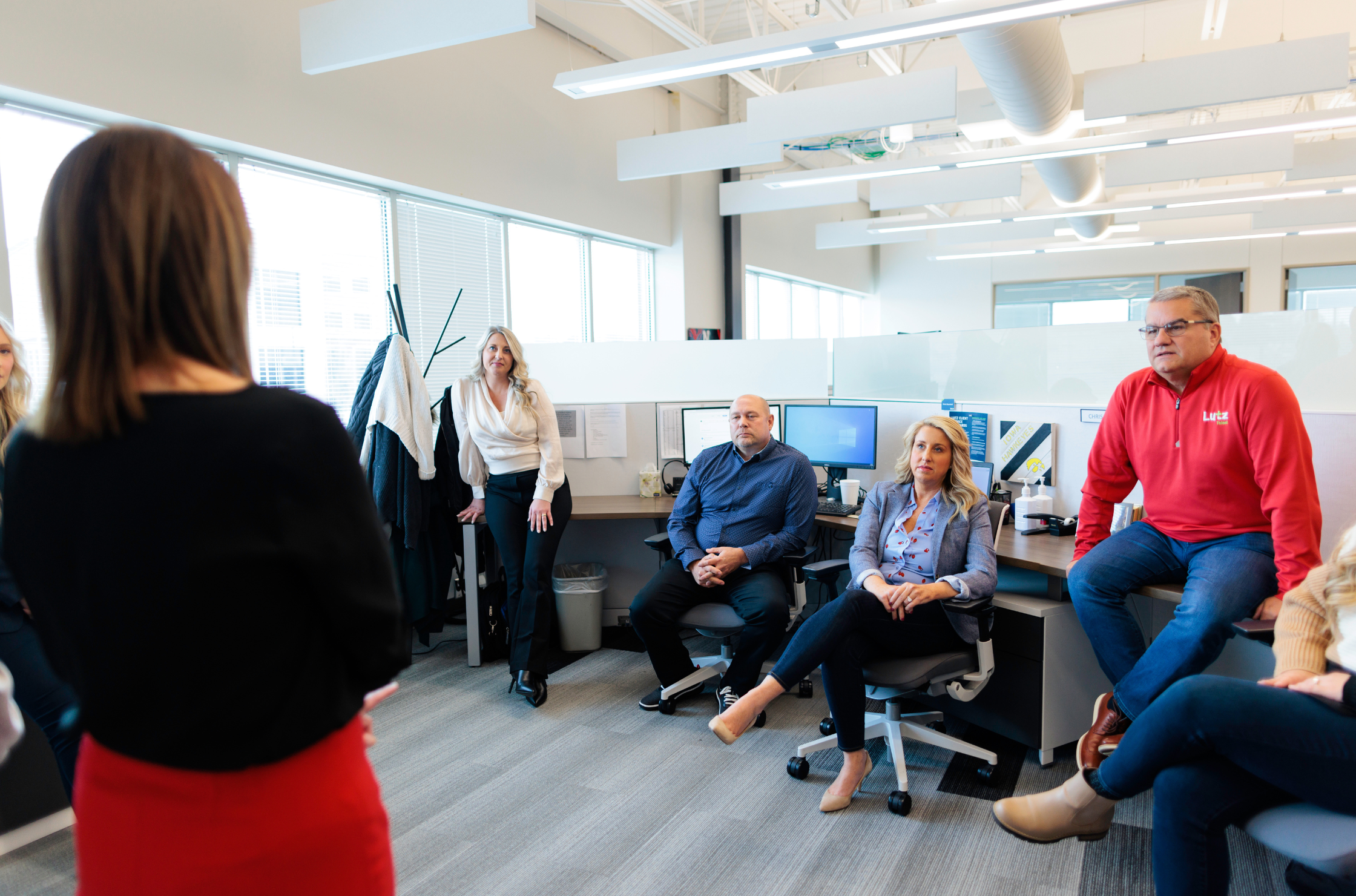 What's the difference between Outsourced HR and a PEO?