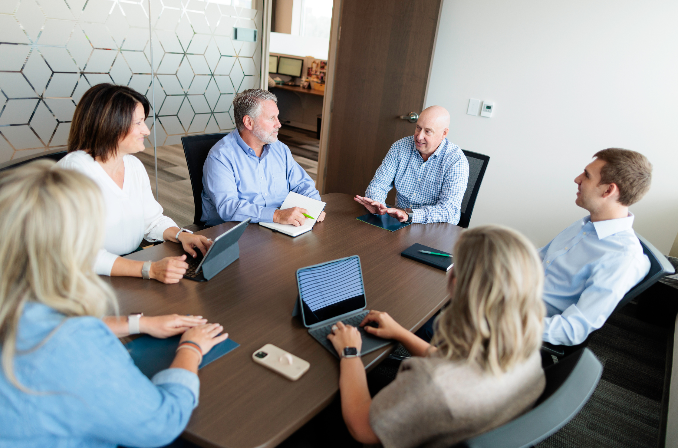 How Lutz Works With Your Bookkeeper