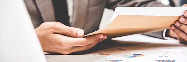 How auditors use analytical procedures