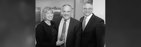 Lutz Recipient of 2019 Corporate Leadership Award